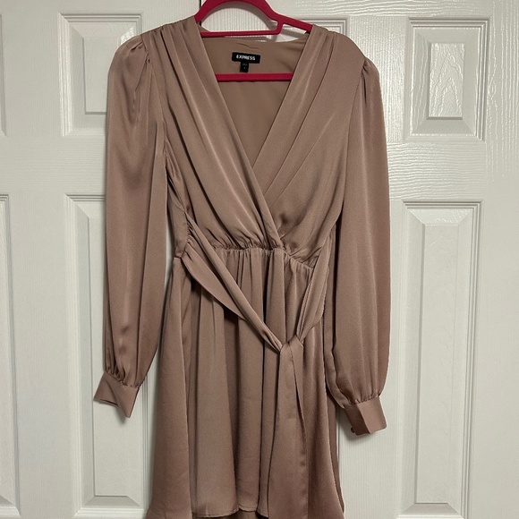 Blush Express Dress - Picture 1 of 3